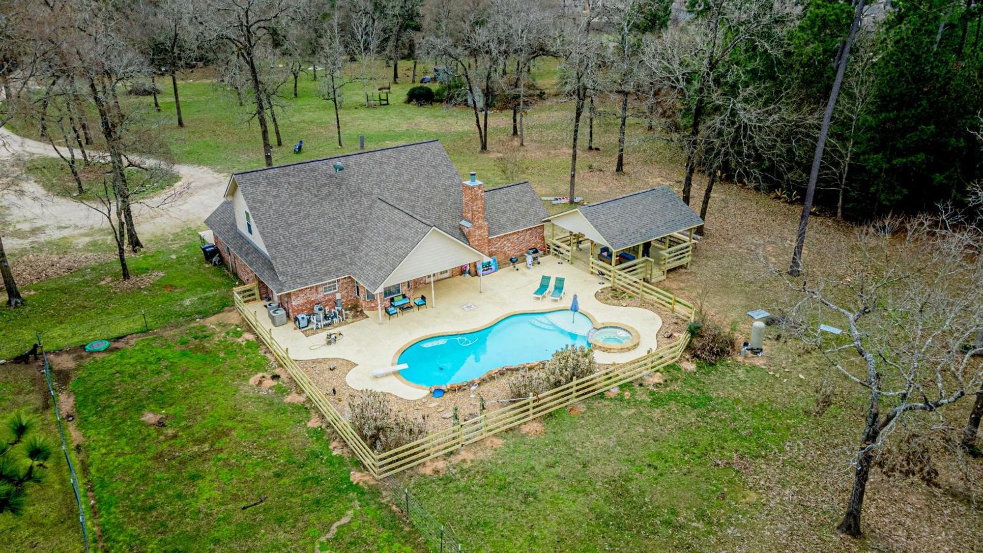Country Getaway 4 Bedroom Resort In 10 Acre Lot Магнолия Экстерьер фото